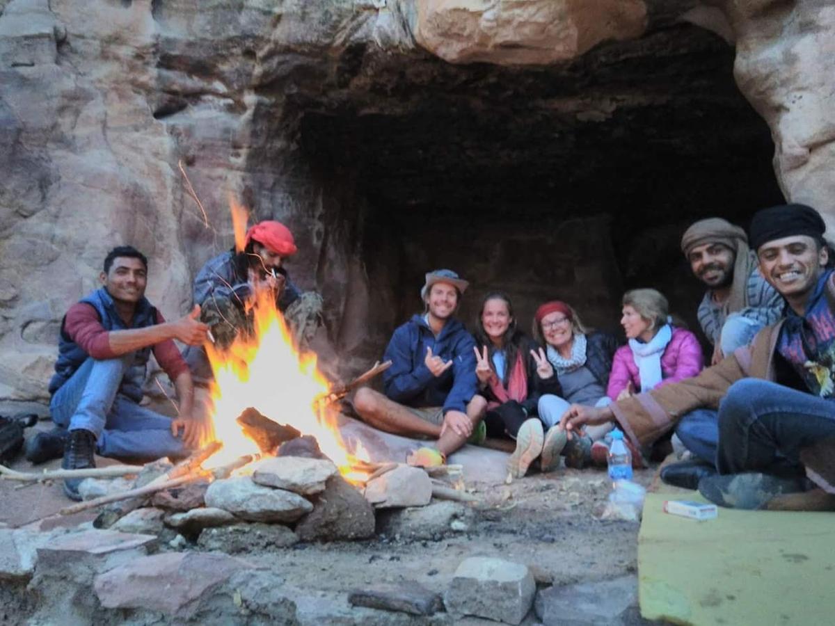 Petra Bedouin Bed And Breakfast 와디무사 외부 사진